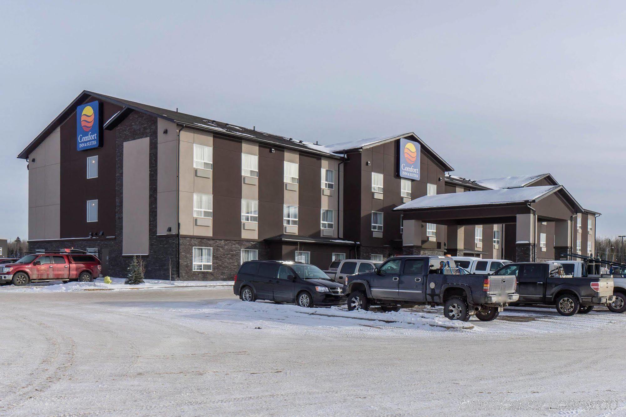 Comfort Inn & Suites Fox Creek Exteriör bild
